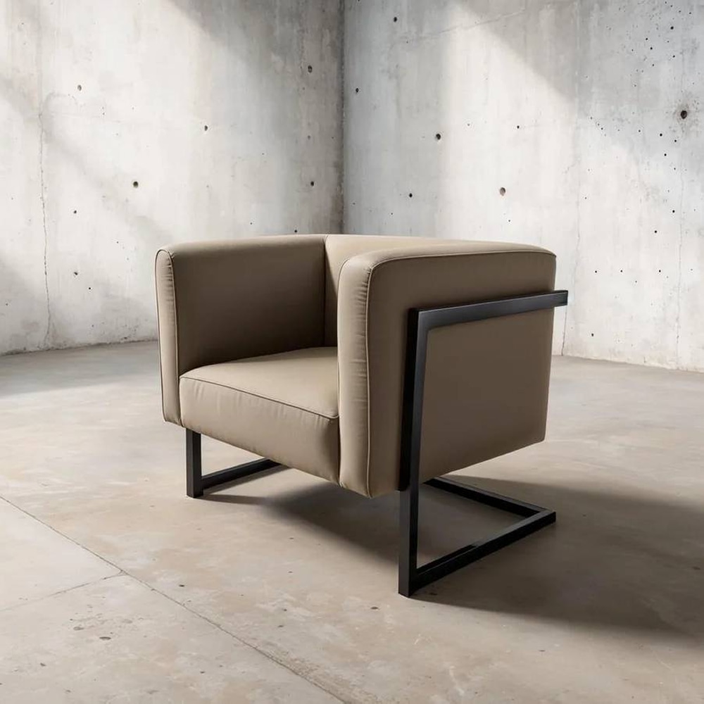 Кресло Harold Armchair